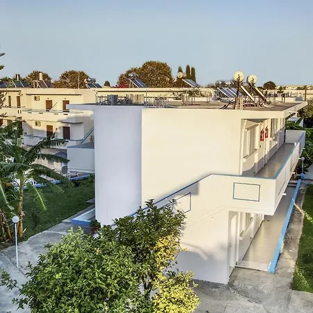 Yiannis & Aparthotel